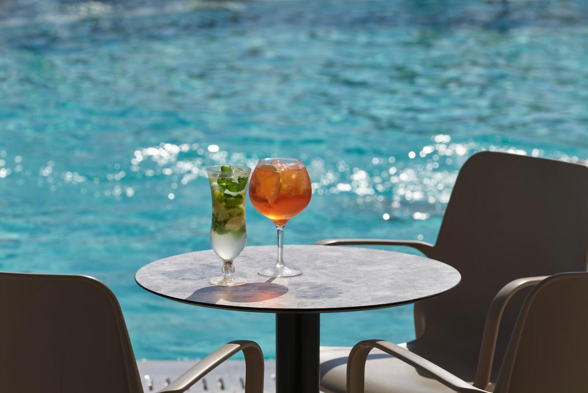 Atlantica Sungarden Park Hotel Ayia Napa Bagian luar foto