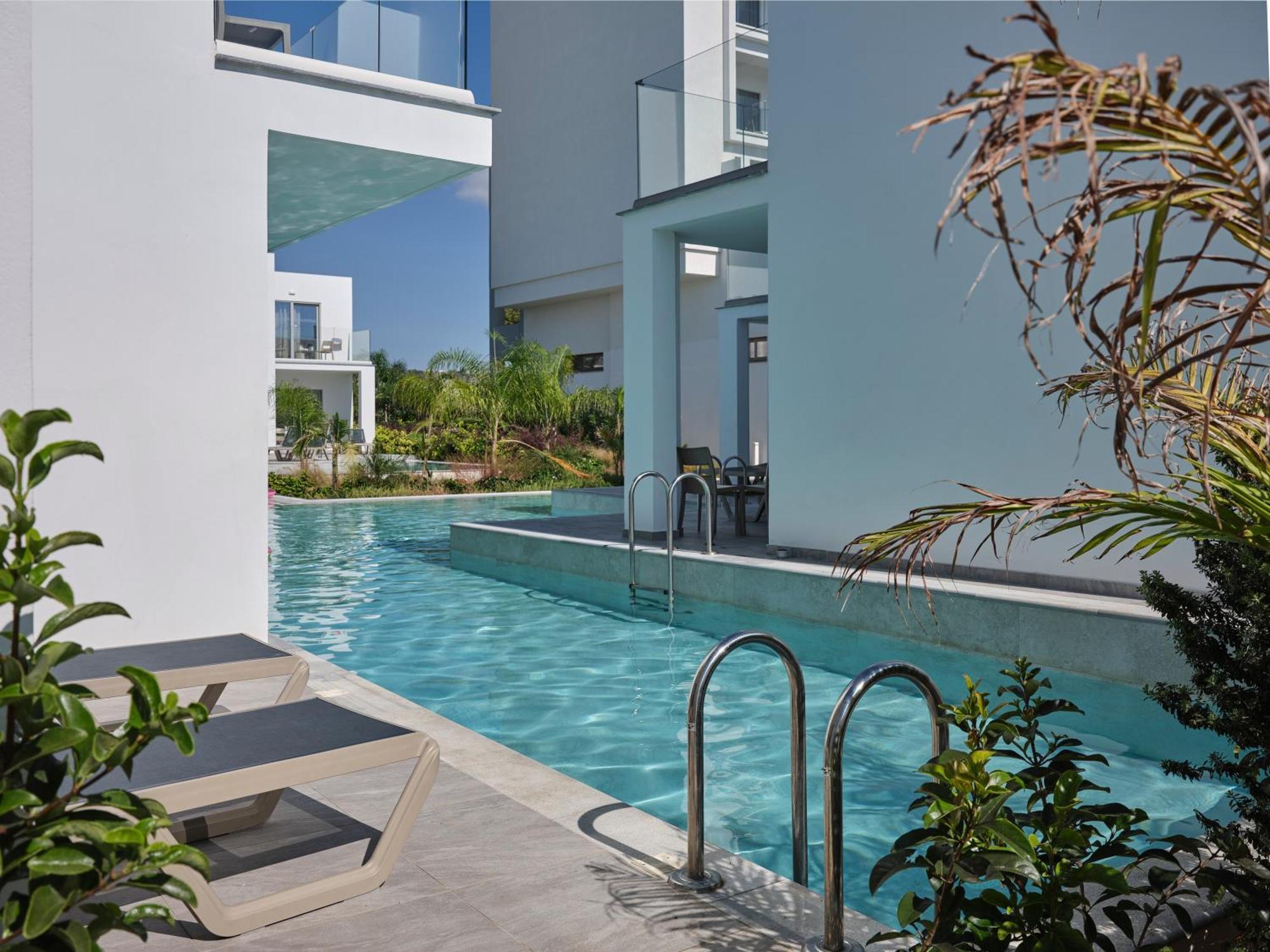 Atlantica Sungarden Park Hotel Ayia Napa Bagian luar foto
