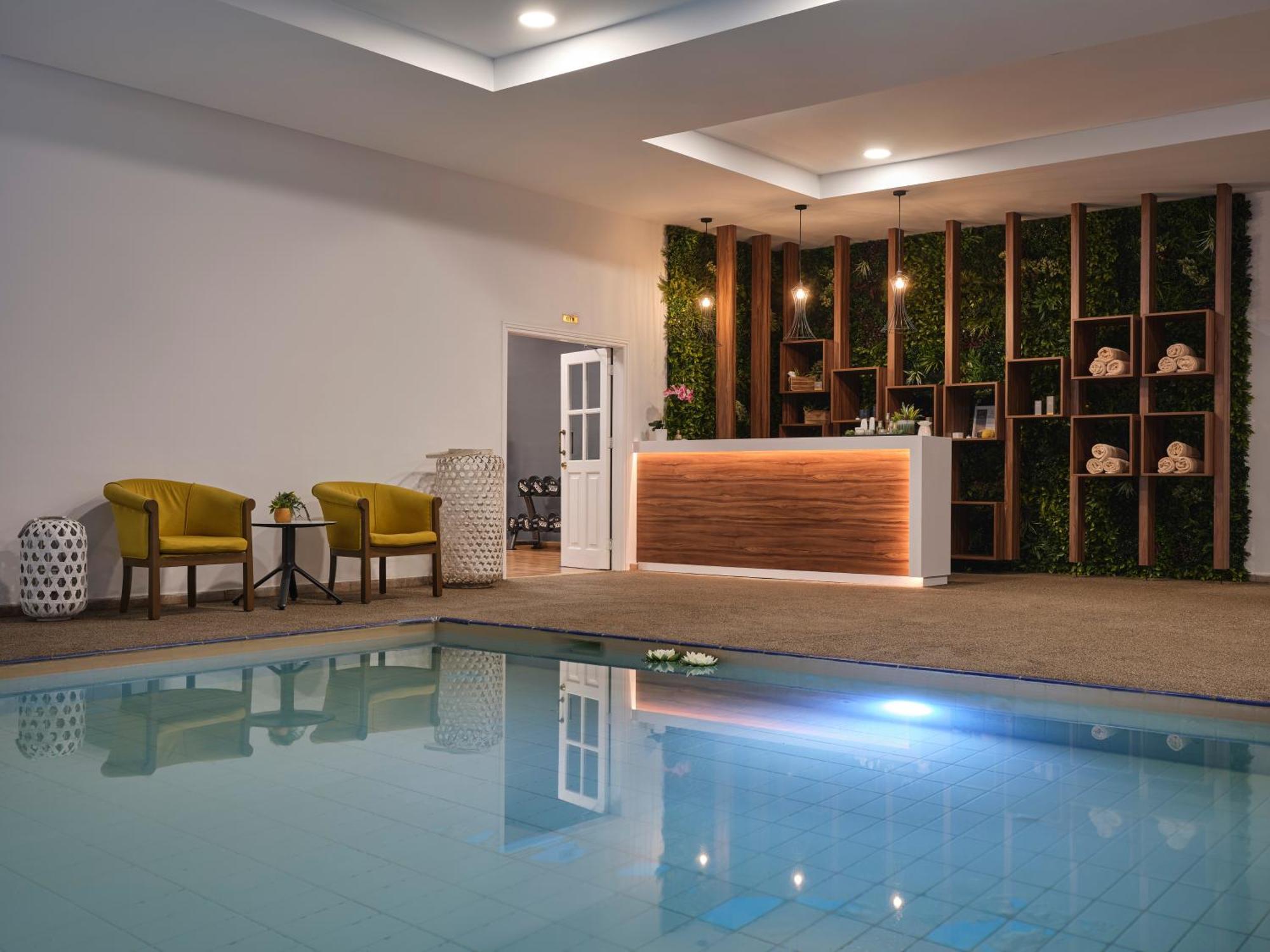 Atlantica Sungarden Park Hotel Ayia Napa Bagian luar foto